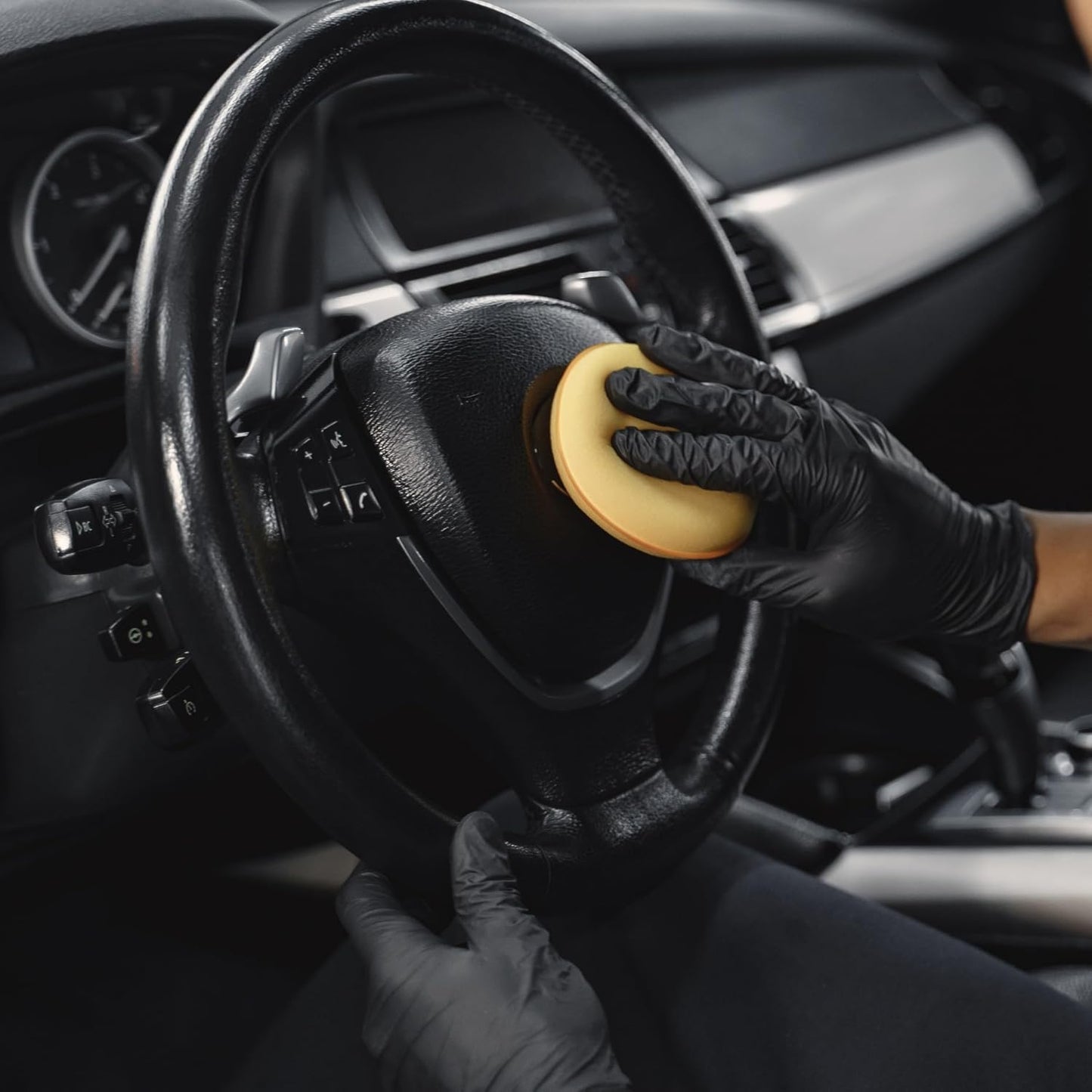 MA5X Ultra Shine Protectant | Car Interior Cleaner | Multi-Surface Car Interior Protectant with Green Apple Scent | UV Resistant | 32oz Spray Bottle | Pack of 2