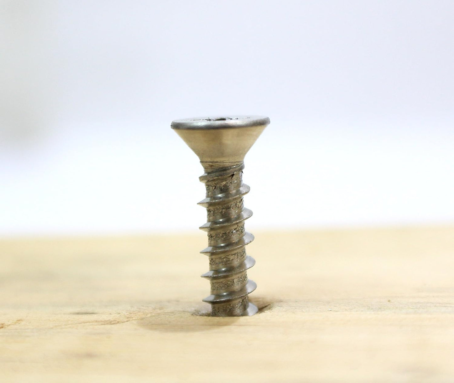 Bolt Dropper #4 x 1-1/4" Stainless Steel Flat Head Phillips Wood Screw, (100 pc), 18-8 (304) Stainless Steel Sheet Metal Screws - Type A Point, Plain Finish