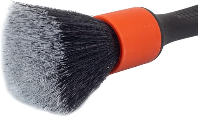 Maxshine Small Universal Red Ultra Soft ESS Detailing Brush – Professional Brush for Interior, Exterior, Leather, Engine Bay & Wheels – Ever So Soft Detailing Tool for Car Care