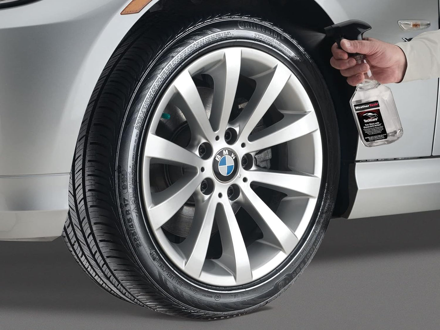 WeatherTech TechCare Tire Gloss with Cross-Link Action