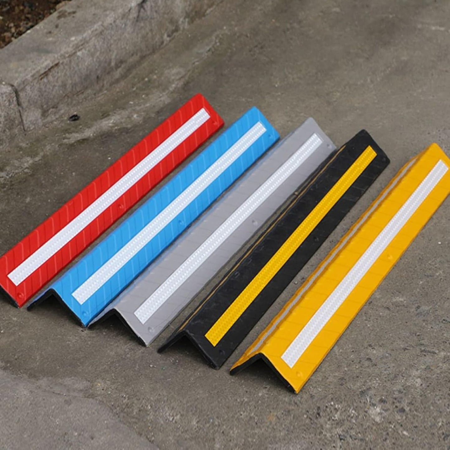 Garage Wall Protector Rubber Wall Corner Guard for Parking Garages, 80cm Long Wall Corner Protector (Black)