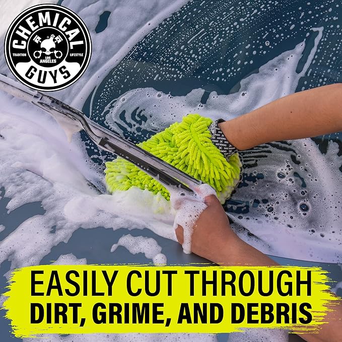 Chemical Guys Maxi Suds II Foaming Car Wash Soap – High Foam Car Wash Soap, Cherry Scent Shampoo and Gloss Booster for Foam Cannons, Guns or Buckets – Gentle, Safe for Trucks, SUVs, and RVs, 64 oz